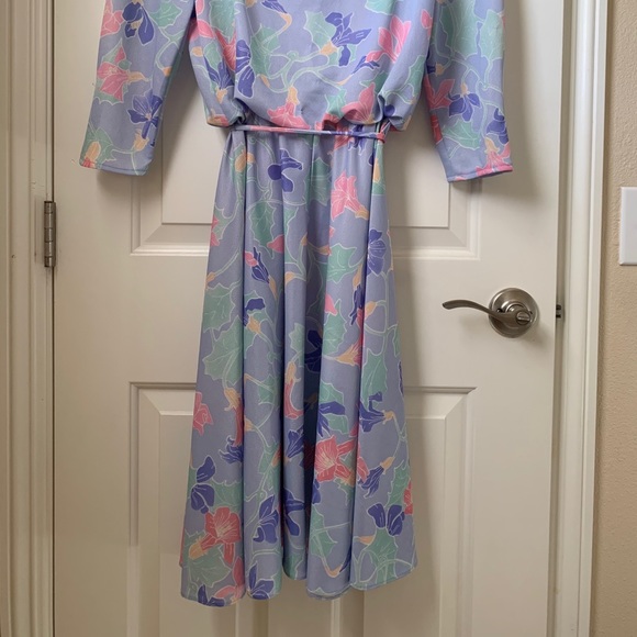 Vintage Floral dress - Picture 3 of 5
